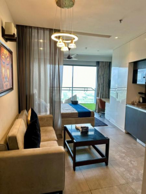 Air Loft Noida by Uniqinn